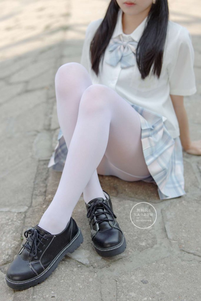 图片[2]-森萝财团 有料.001 小兰 户外白丝JK[64P]-虎绰