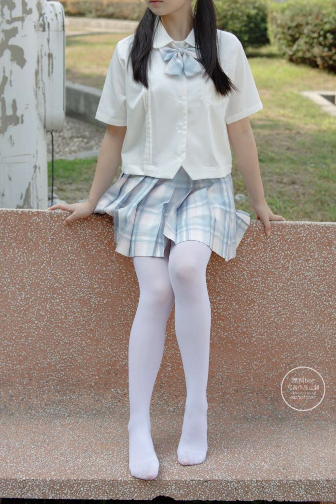 图片[1]-森萝财团 有料.001 小兰 户外白丝JK[64P]-虎绰