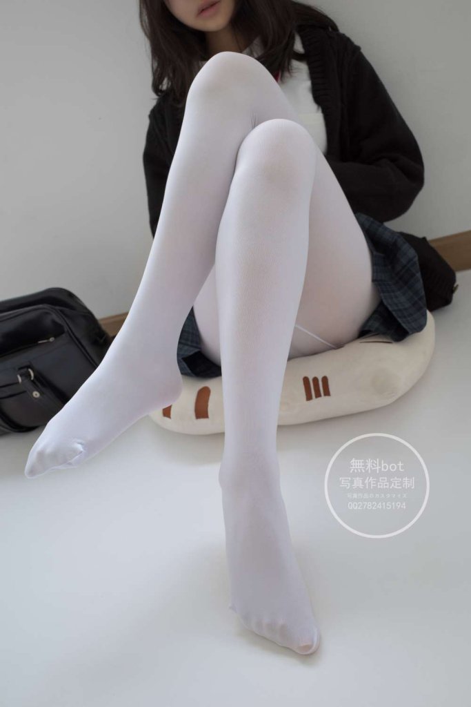 图片[1]-森萝财团 有料.002 小香 室内JK白丝[86P]-虎绰