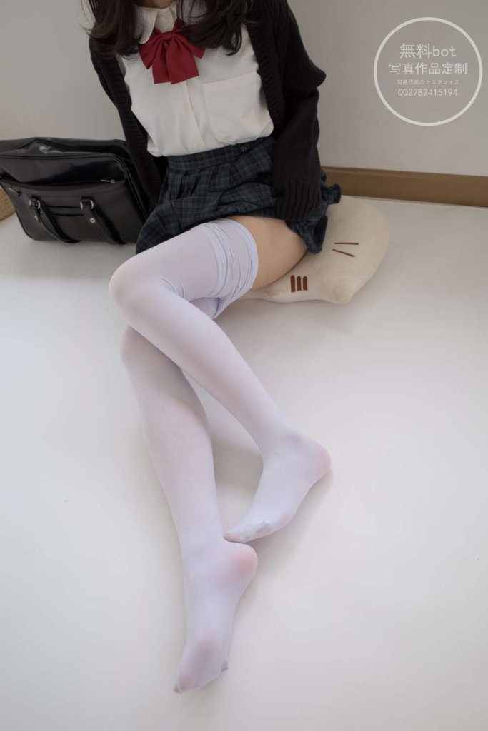 图片[3]-森萝财团 有料.002 小香 室内JK白丝[86P]-虎绰