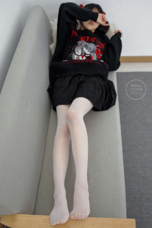 森萝财团 有料.15 小奶糕 Milky 双马尾美少女的白丝美腿[86P1V]-虎绰