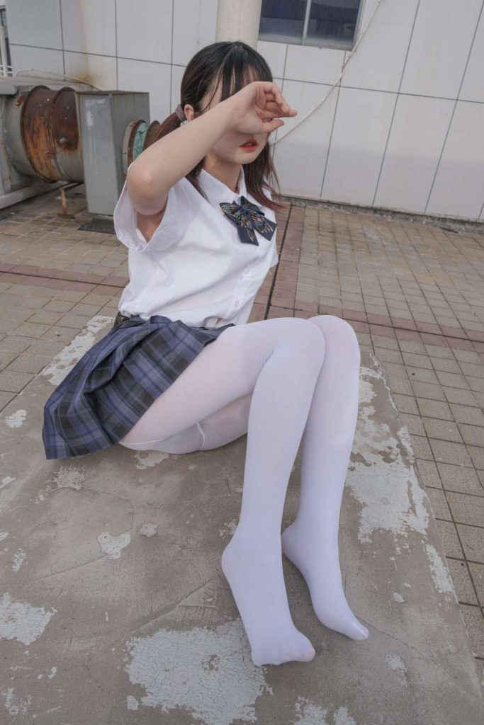 图片[2]-森萝财团 月下.002 白丝JK少女[102P1V]-虎绰