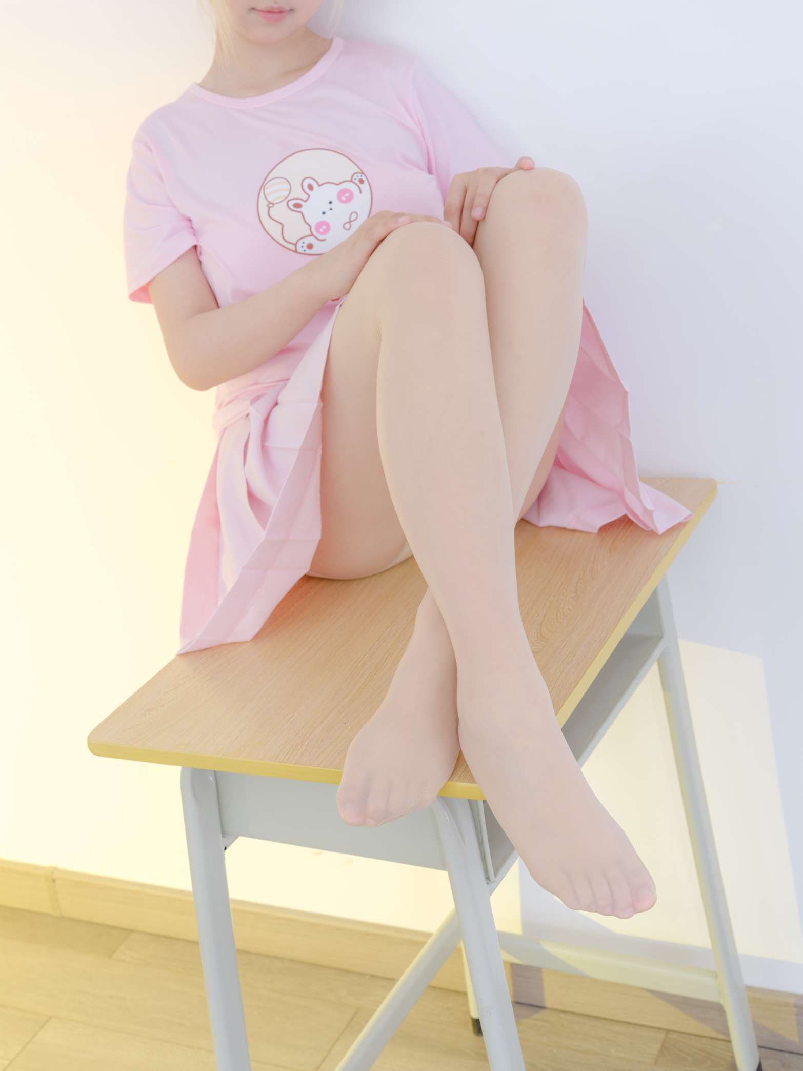 森萝财团 露露子.001 [100P1V]-虎绰