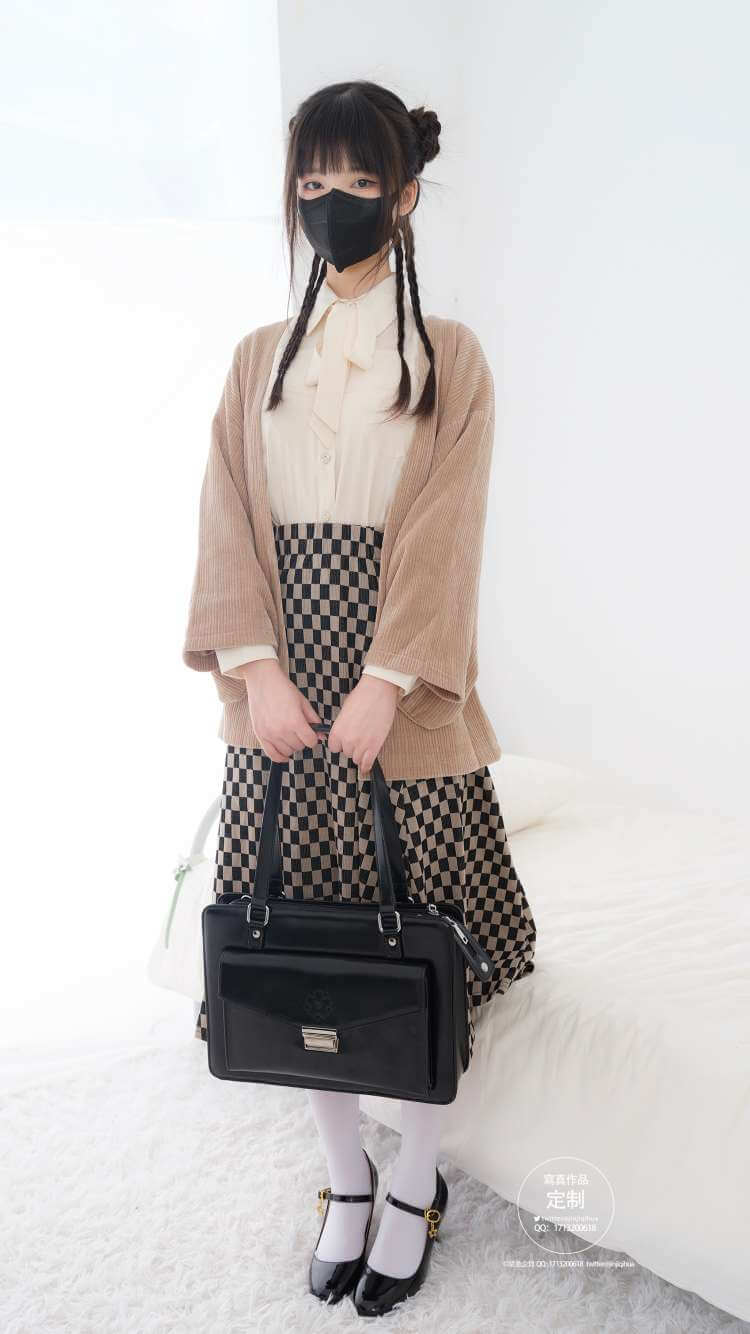 紧急企划 EX.007 见希w 民国制服 JK制服白丝高跟鞋[88P1V]-虎绰