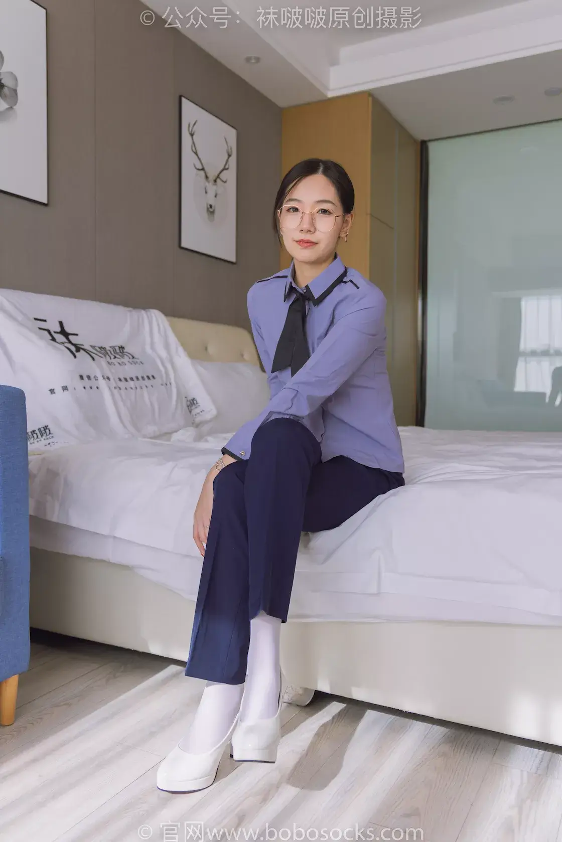 袜啵啵178期：小甜豆-高跟鞋、厚白丝、ol风裤里丝-虎绰