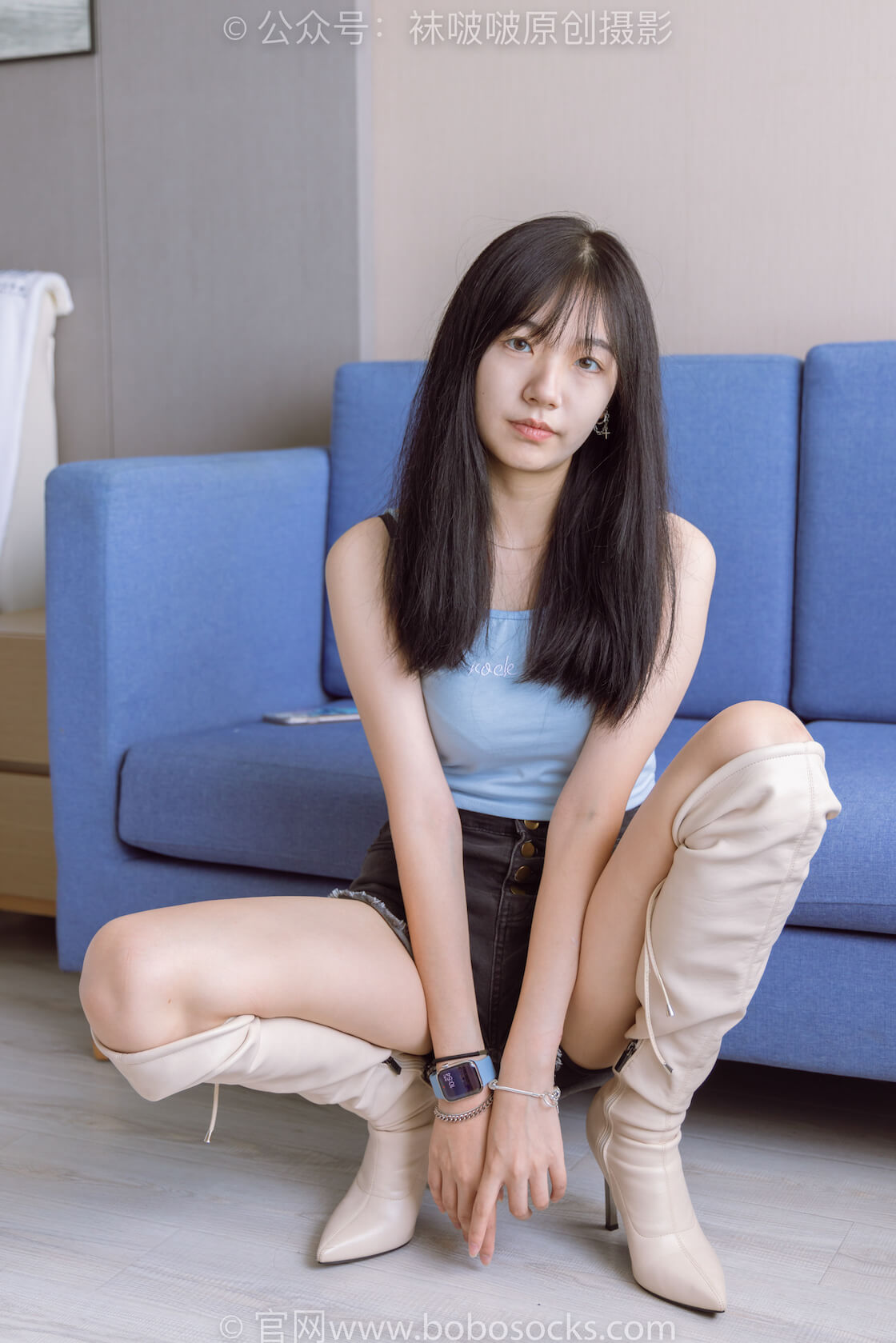 袜啵啵174期：小甜豆-高跟长靴、白棉袜、裸足-虎绰