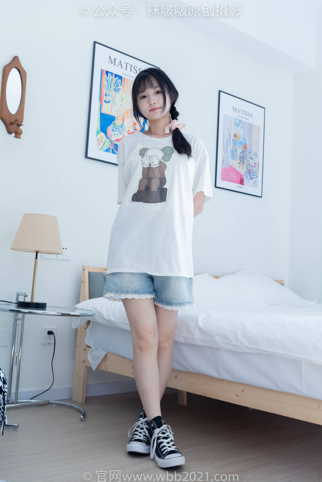 袜啵啵331期：甜甜圈-板鞋、白棉袜、裸足-虎绰