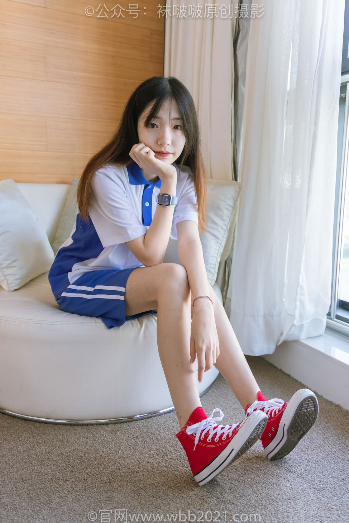 袜啵啵336期：小甜豆-校服、帆布鞋、白棉袜、裸足-虎绰