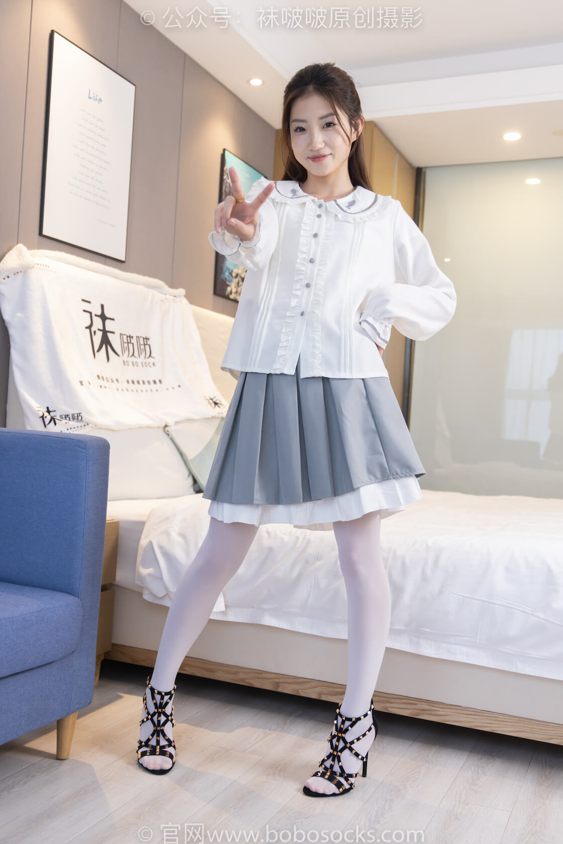 袜啵啵211期：小沫-高跟鞋、厚白丝-虎绰