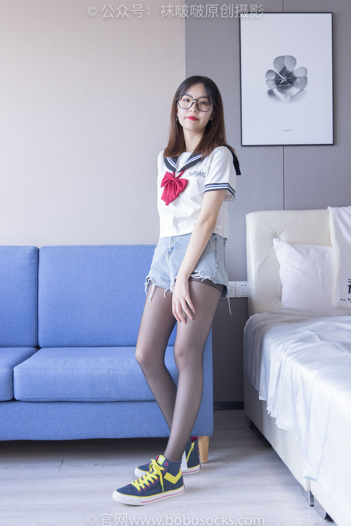 袜啵啵215期：小甜豆-三双帆布鞋板鞋、厚白丝、黑丝（脚尖微加固款）-虎绰