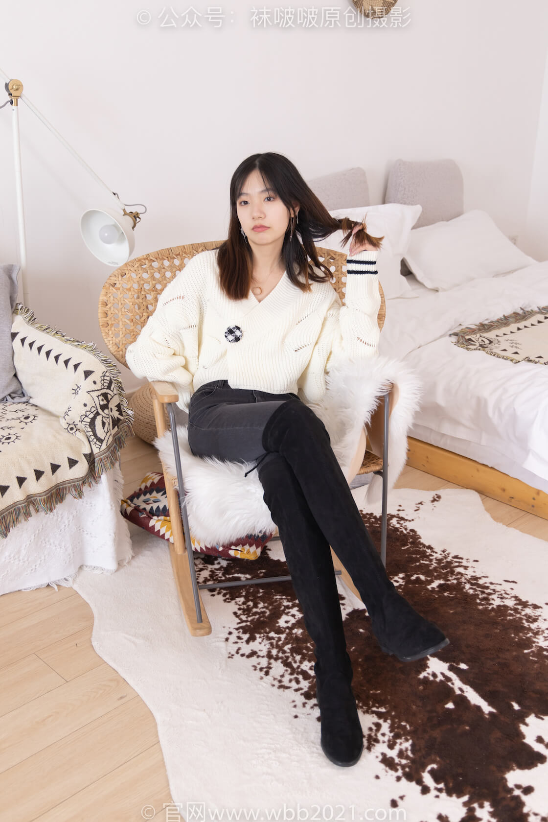 袜啵啵326期：小甜豆-长靴、油亮灰丝（脚尖透明款）、裤里丝-虎绰