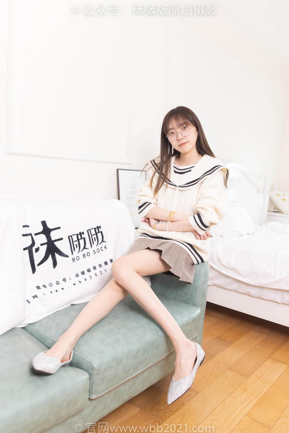 袜啵啵361期：稚予-高跟凉鞋、平底鞋、超薄黑丝（脚尖透明款）、灰丝（脚尖透明款）、裸足穿鞋-虎绰