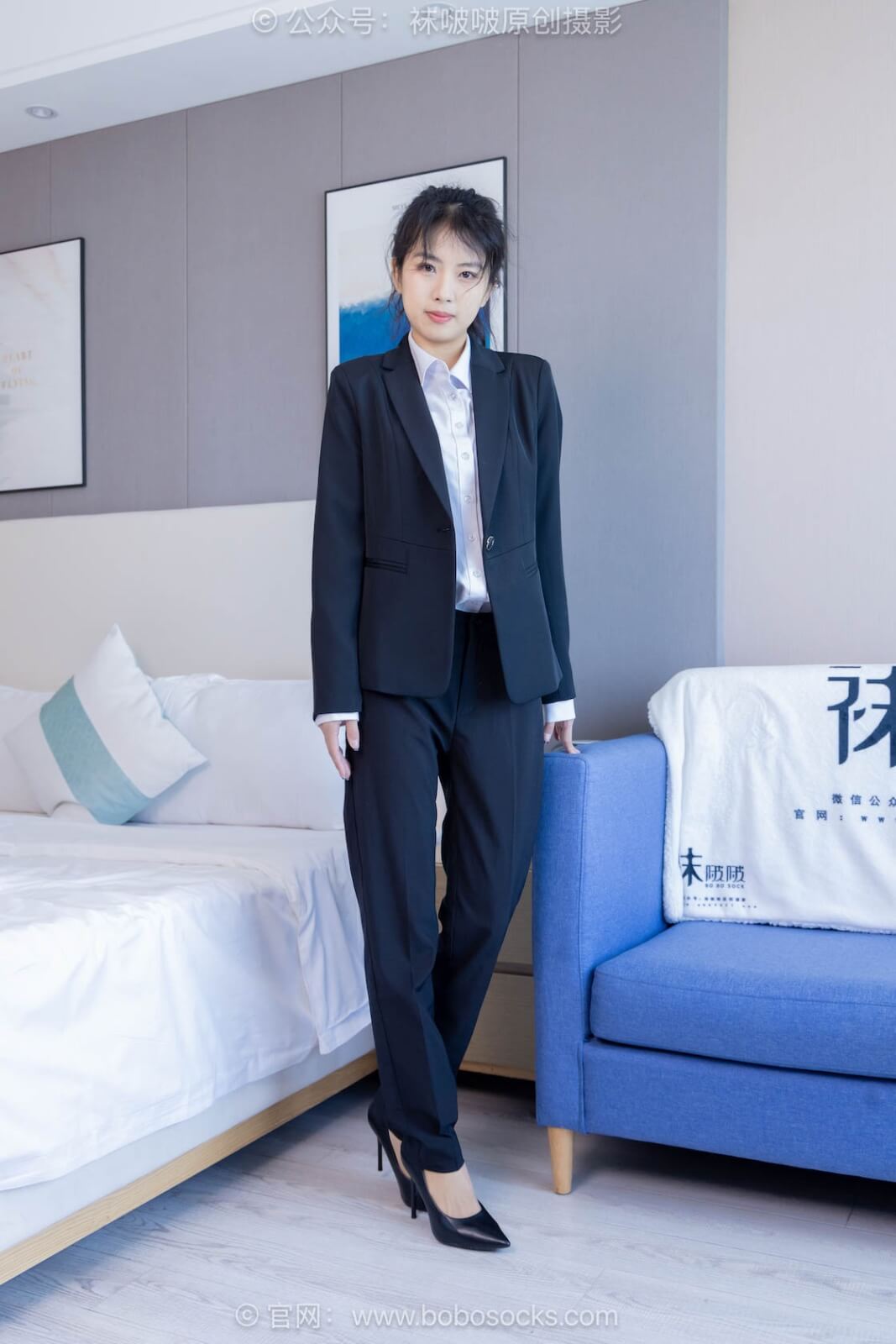 袜啵啵489期:奶油-两双高跟鞋、薄肉丝(脚尖微加固款)、ol制服裤里丝、黑色美甲-虎绰