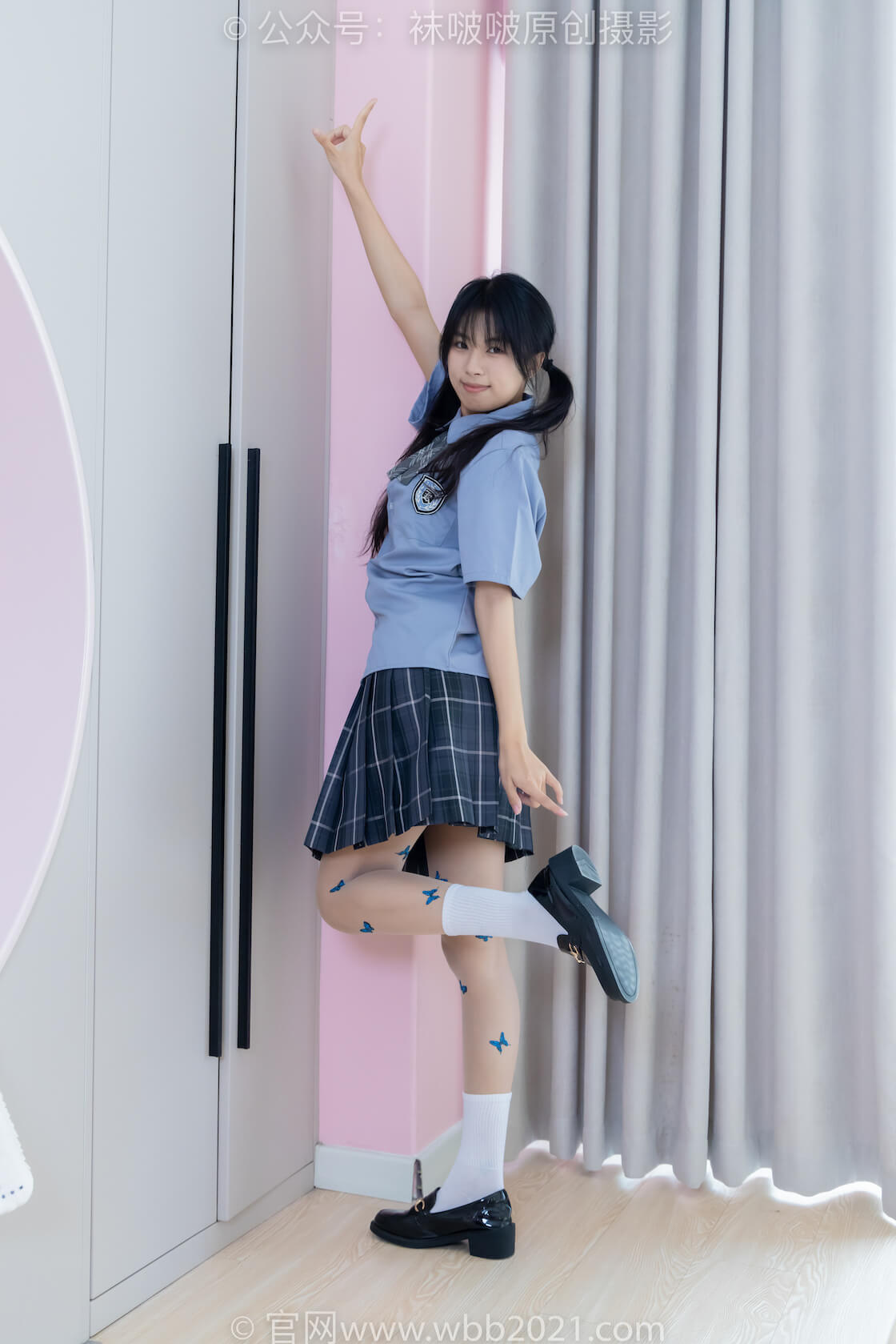 袜啵啵508期：奶油-皮鞋、白棉袜、蝴蝶薄肉丝（脚尖微加固款）、jk制服、袜啵啵、NtZ0.jpg