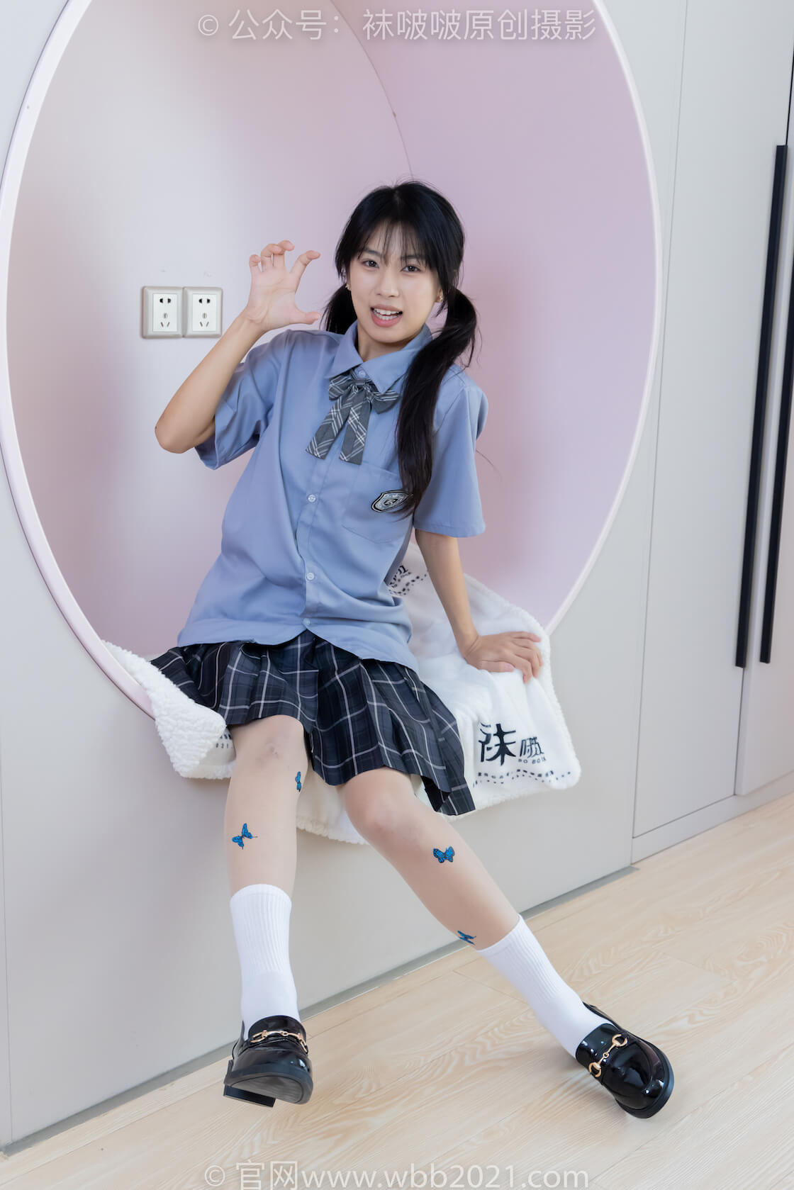 袜啵啵508期：奶油-皮鞋、白棉袜、蝴蝶薄肉丝（脚尖微加固款）、jk制服、袜啵啵、NtZ0.jpg