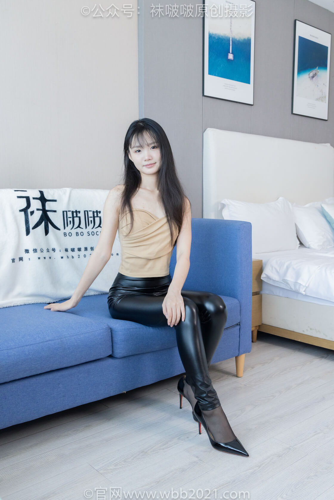 袜啵啵515期：甜甜圈-高跟鞋、薄黑丝（脚尖微加固款）、皮裤裤里丝-虎绰