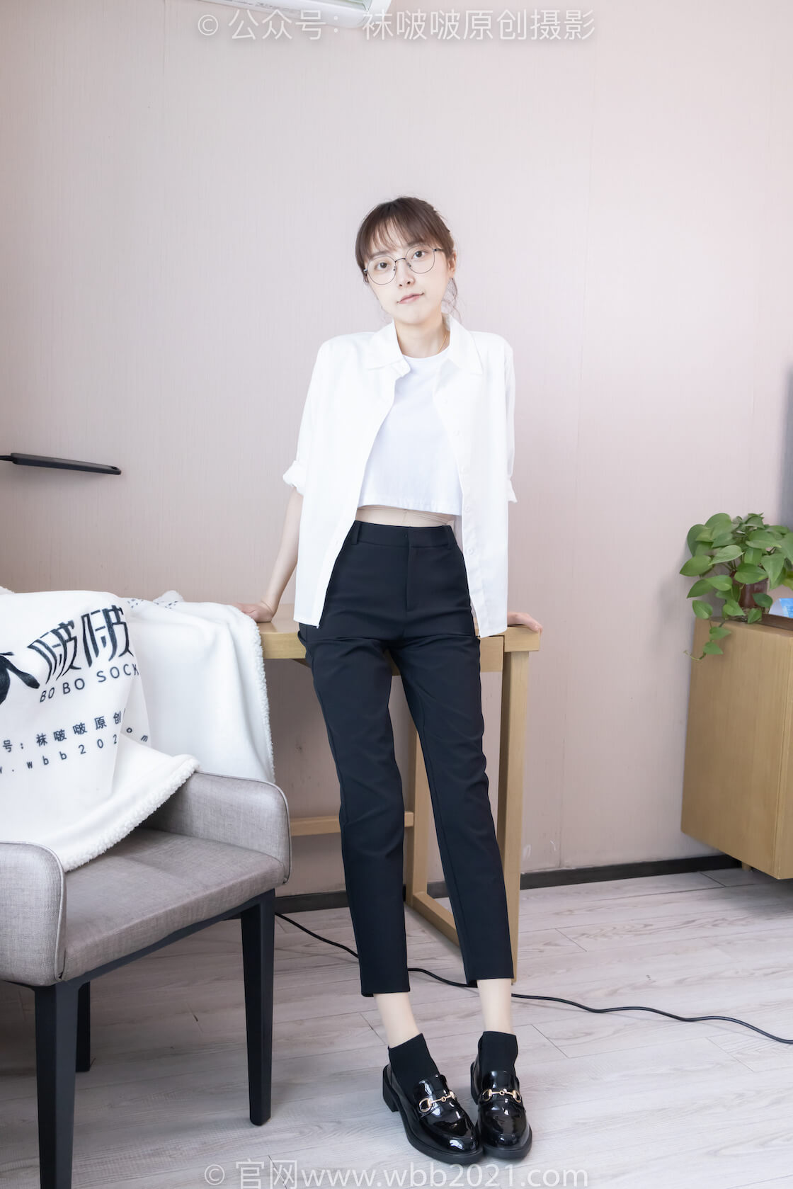 袜啵啵535期：稚予-高跟鞋、皮鞋、黑棉袜、薄肉丝（脚尖加固款）、裤里丝YPl1.jpg