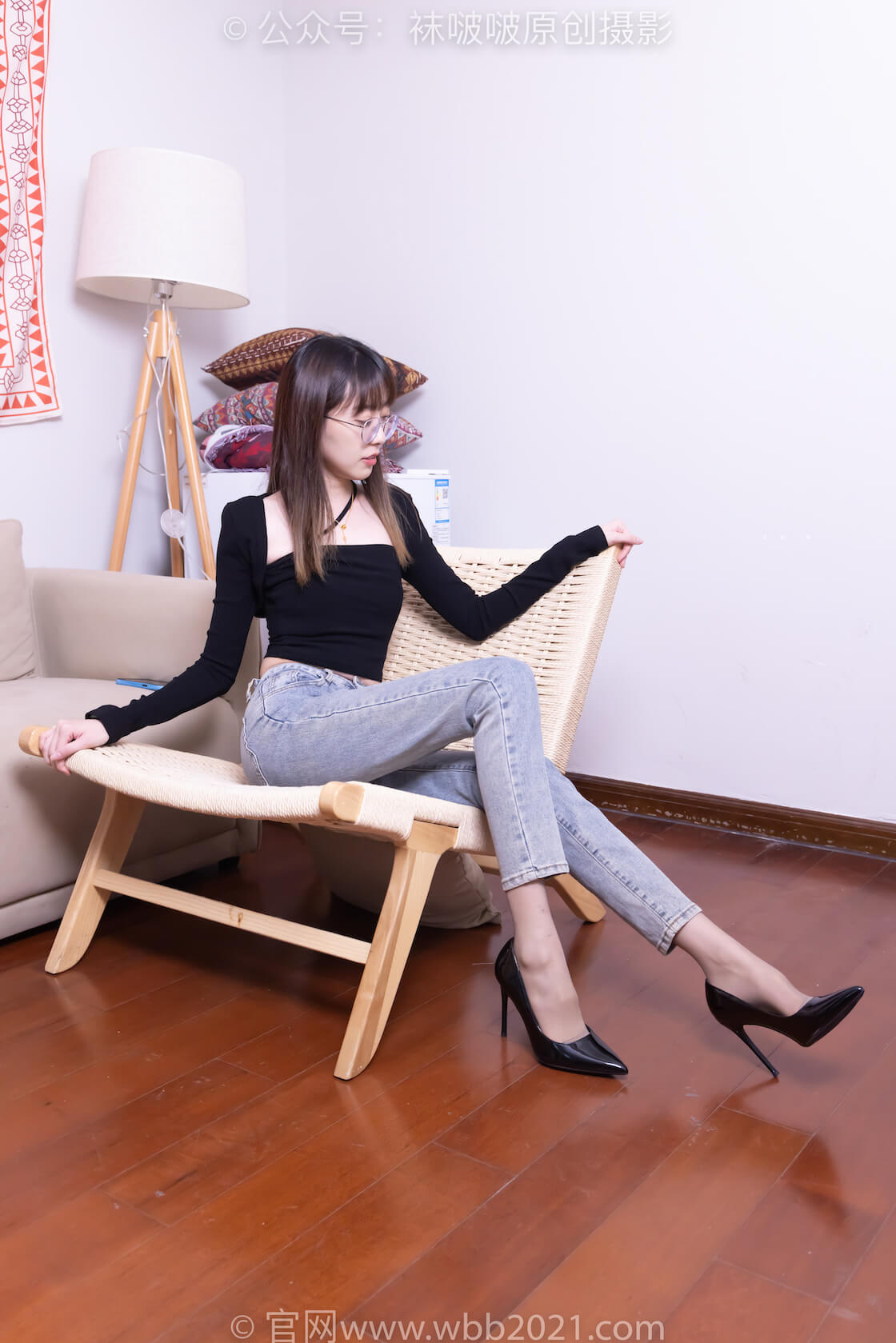 袜啵啵547期：稚予-高跟鞋、薄灰丝（脚尖加固款）、裸足（粉色美甲）、裤里丝-虎绰