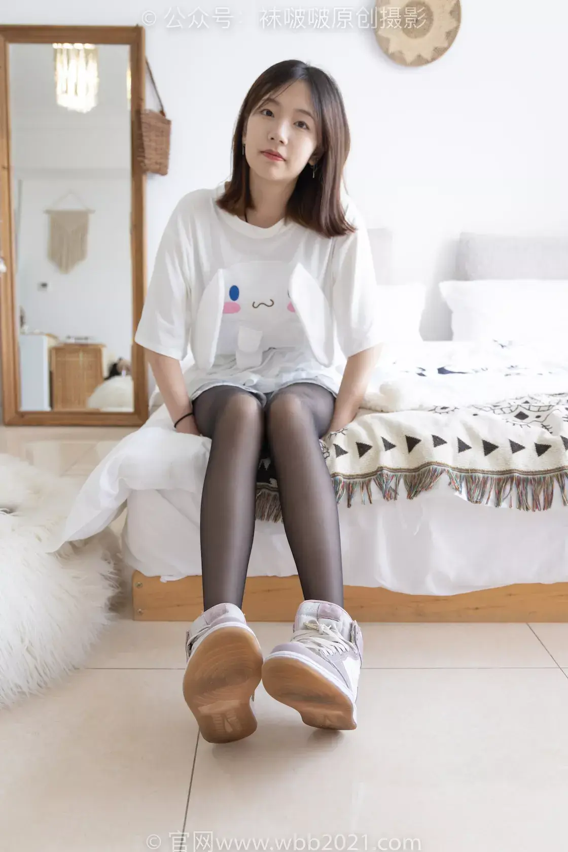 袜啵啵233期：小甜豆-板鞋、黑丝（脚尖加固款）-虎绰