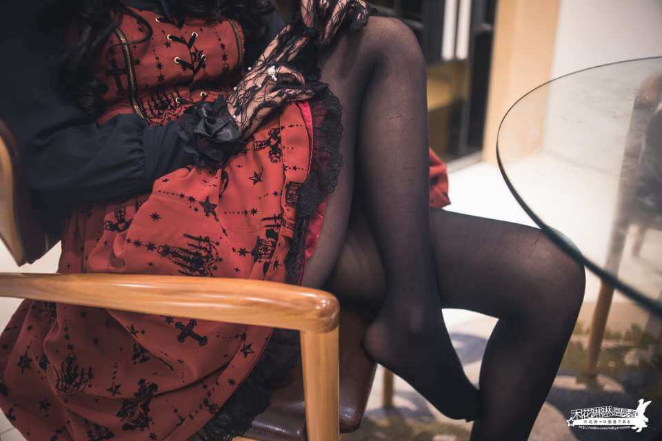 图片[2]-木花琳琳是勇者 NO.024 赤い バラ-虎绰