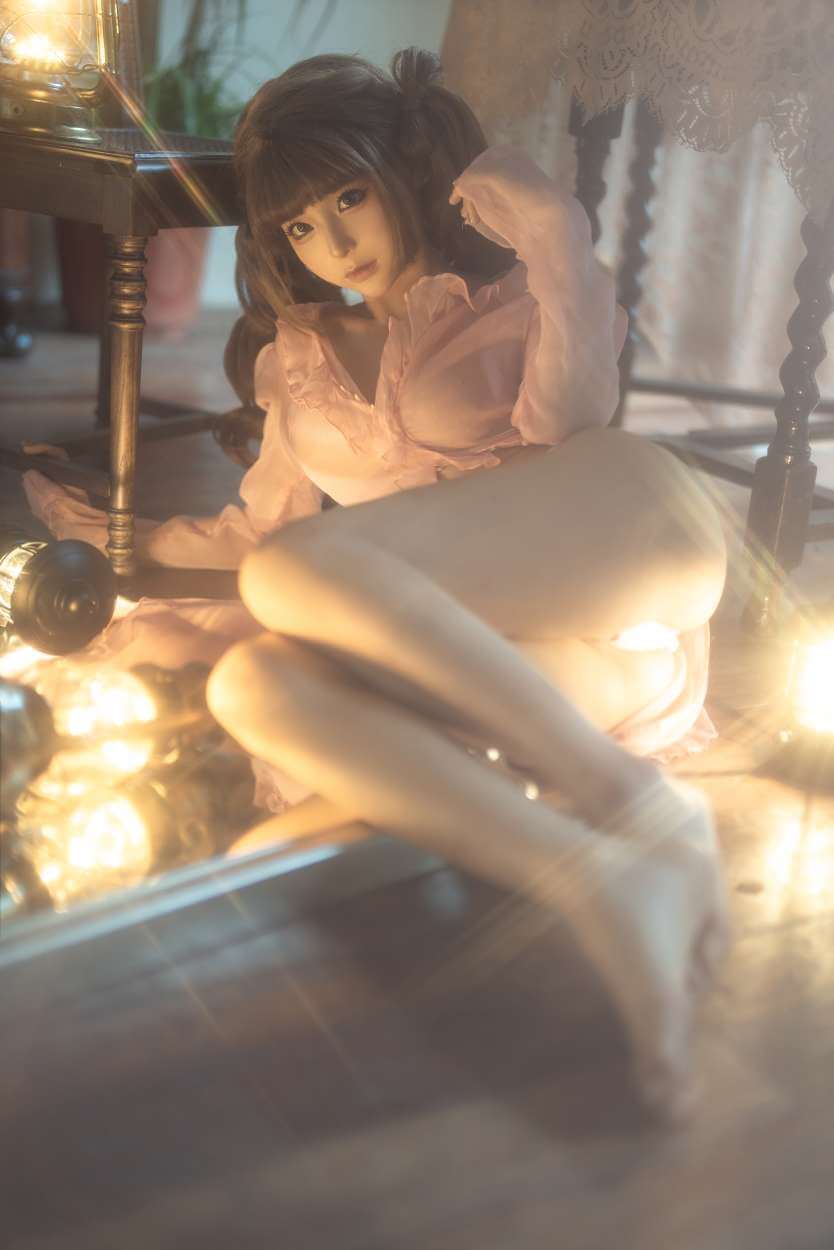 蠢沫沫 NO.311 是谁照亮他-虎绰