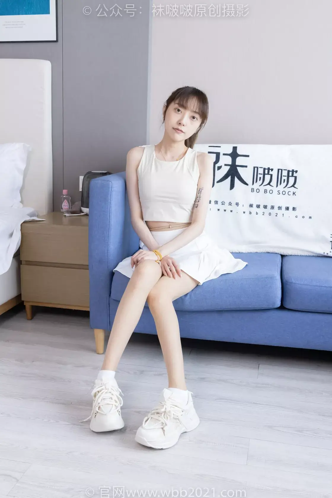 袜啵啵424期：稚予-运动鞋、白棉袜、肉丝（脚尖微加固款）、腰丝-虎绰