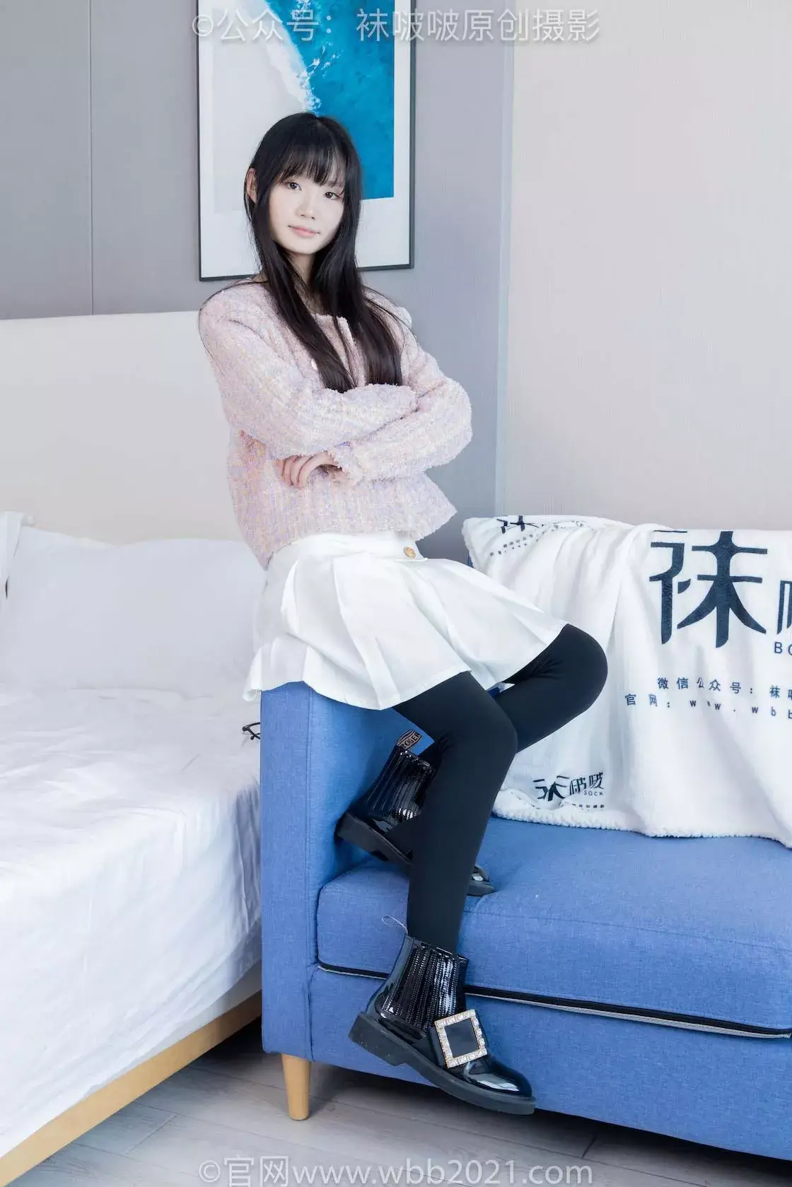 袜啵啵438期：甜甜圈-皮鞋、板鞋、白棉袜、黑色踩脚袜、肉色踩脚袜-虎绰